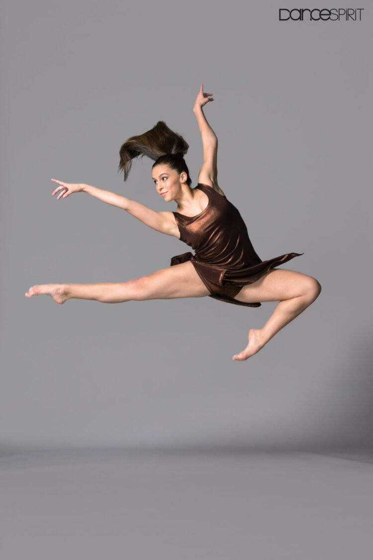 simrin player feet 6