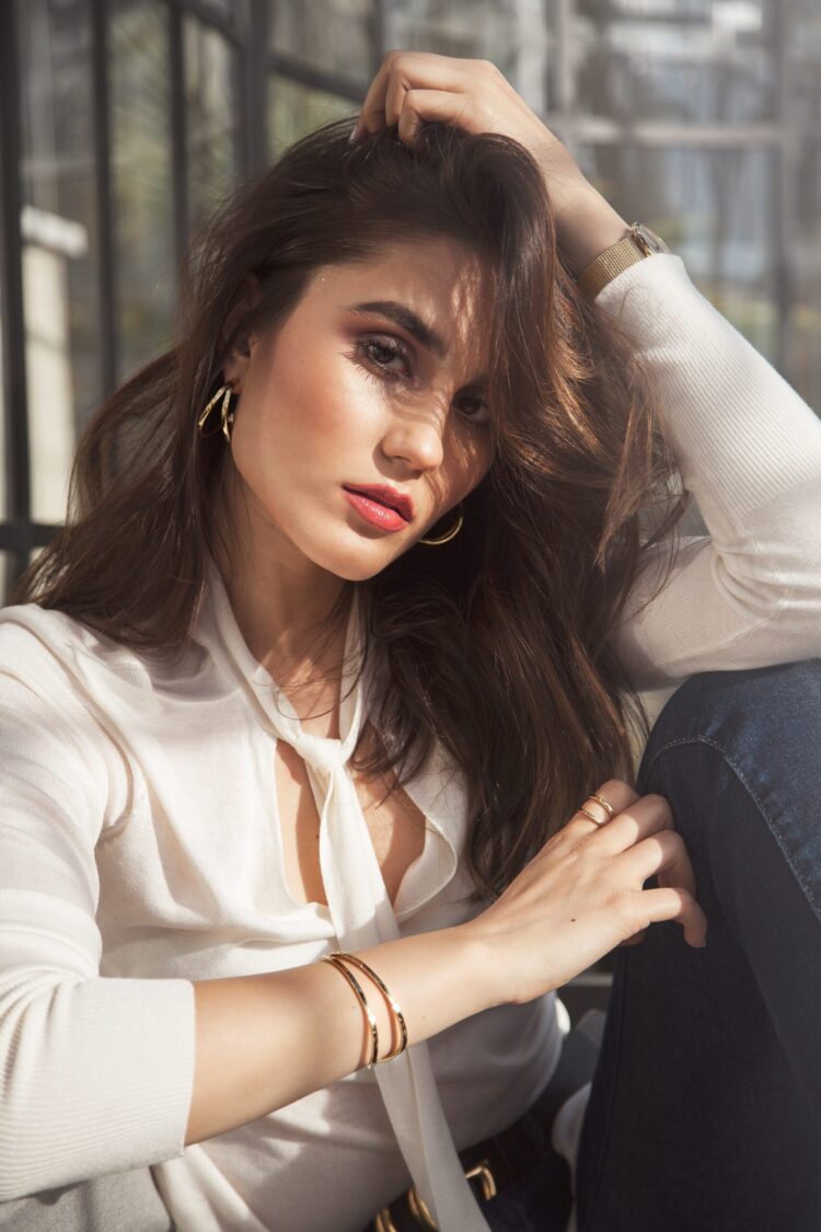 sindi arifi karvain feet 6 scaled