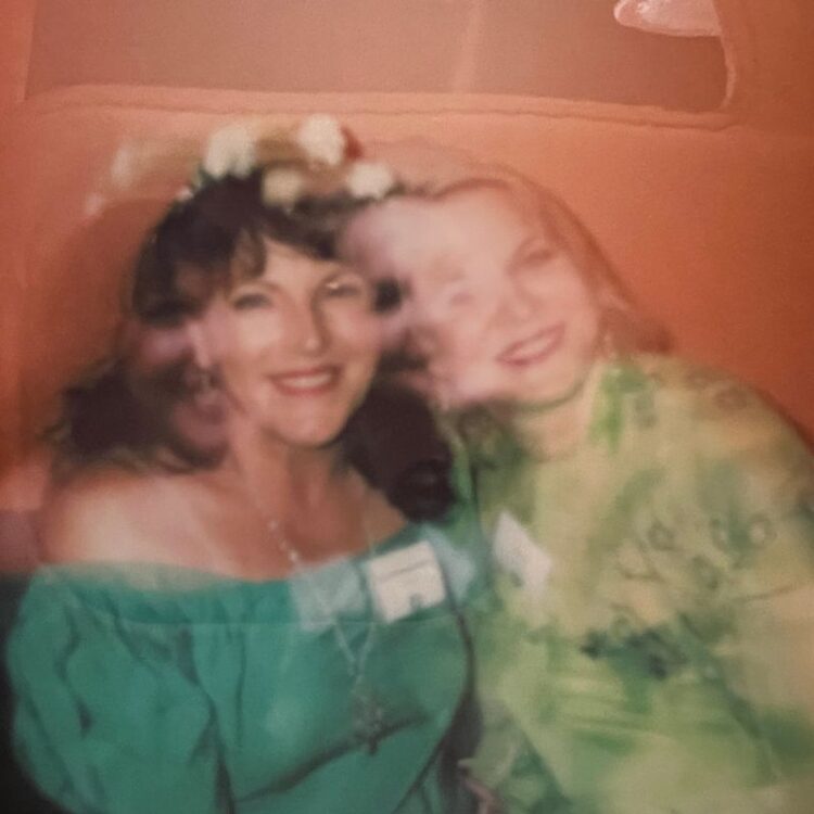 sini laitinen feet 4