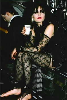 siouxsie sioux feet 3