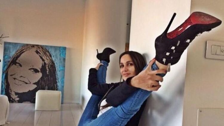 siria de fazio feet 4