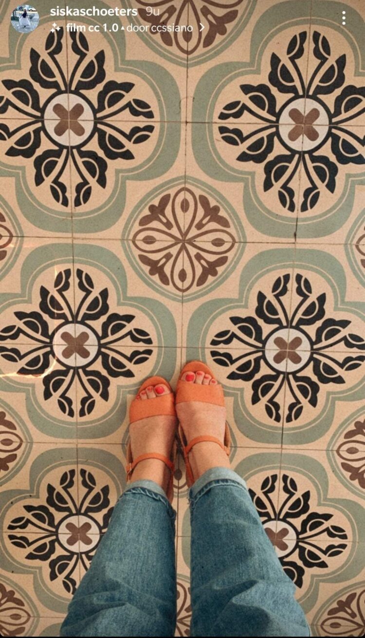 siska schoeters feet