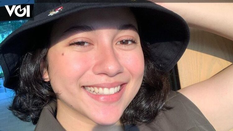 sitha dewi marino feet 4