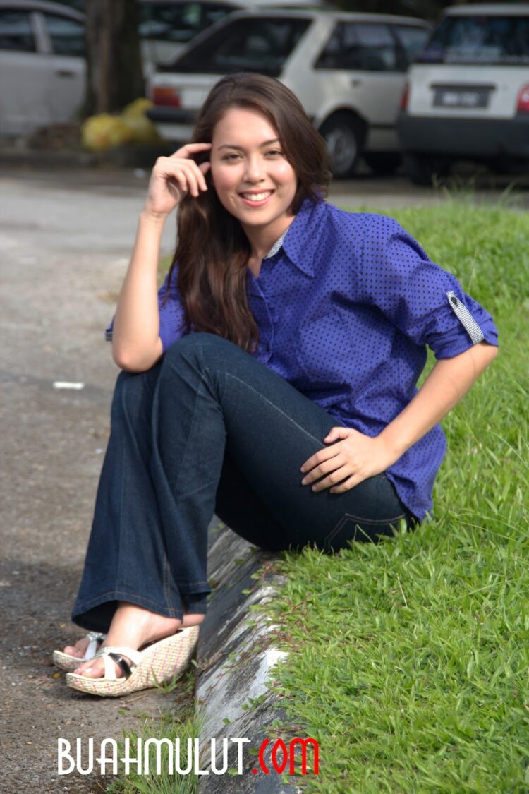 siti saleha feet