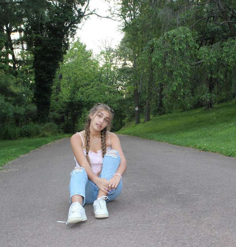 skefanny colen feet 3