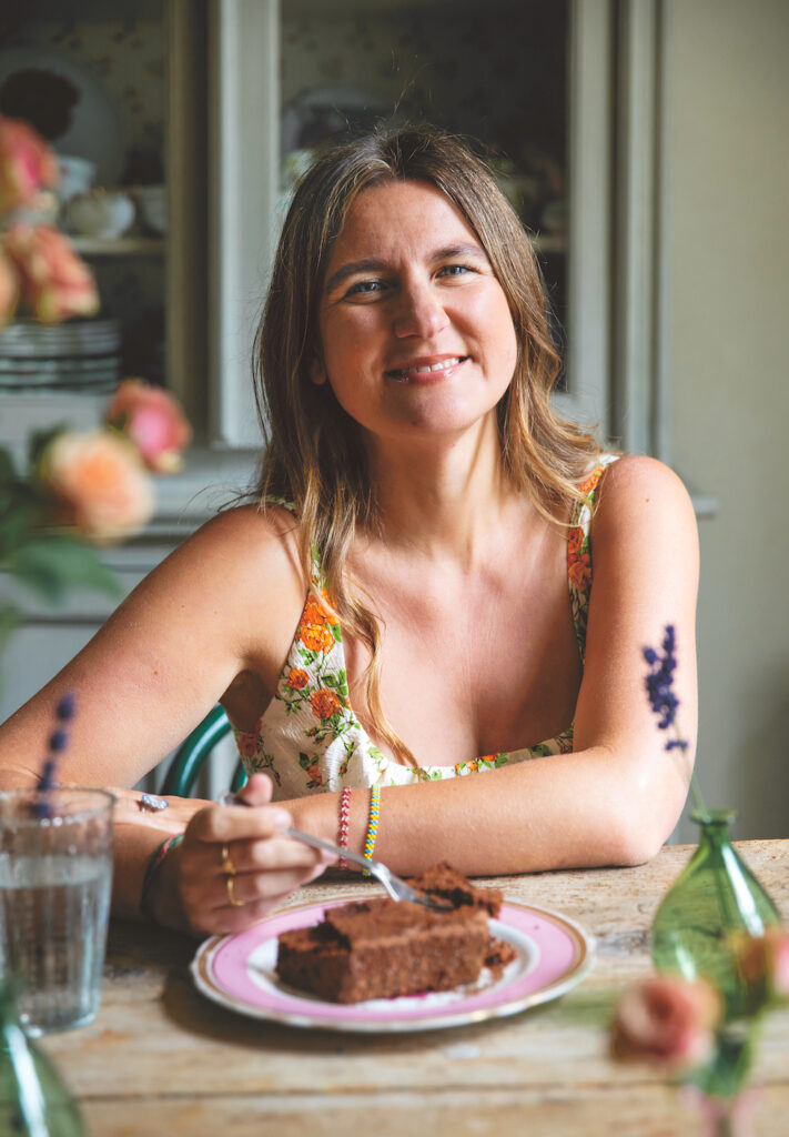 skye mcalpine feet 4