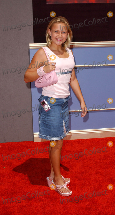 skye mccole bartusiak feet 6