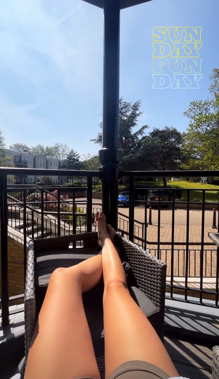 skye nicolson feet 1