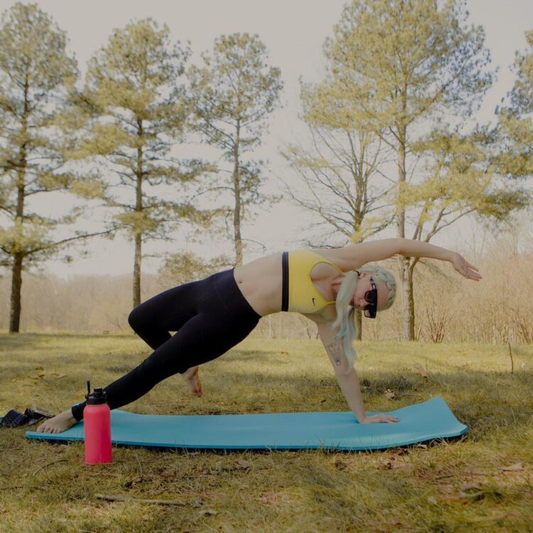 skye sweetnam feet 1