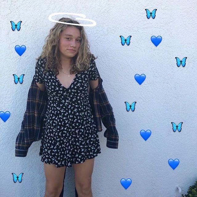 skye tomuchtea feet 6