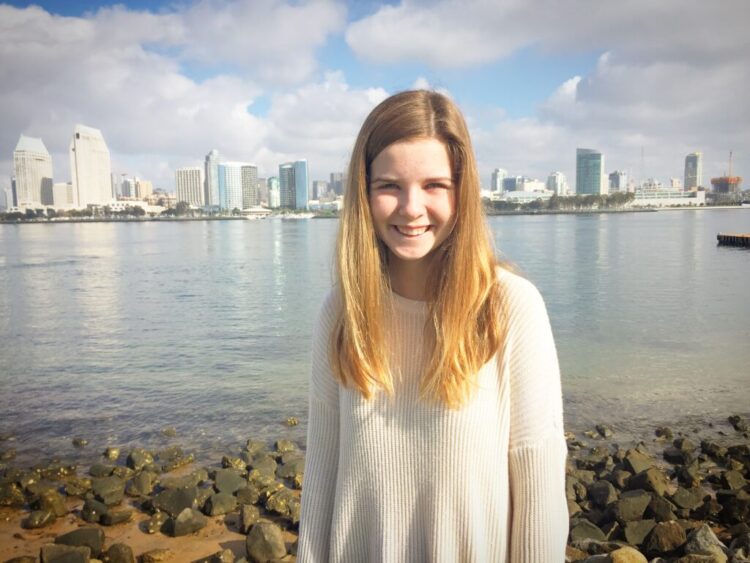 skye vanderlinden feet 3