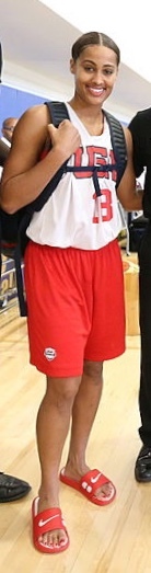 skylar diggins feet 5