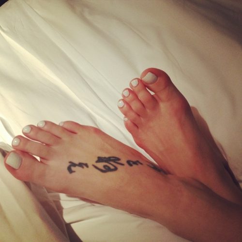 skylar grey feet