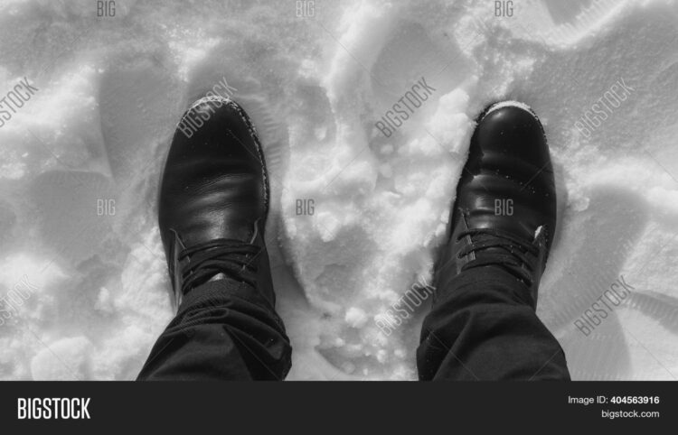 snow black feet 6