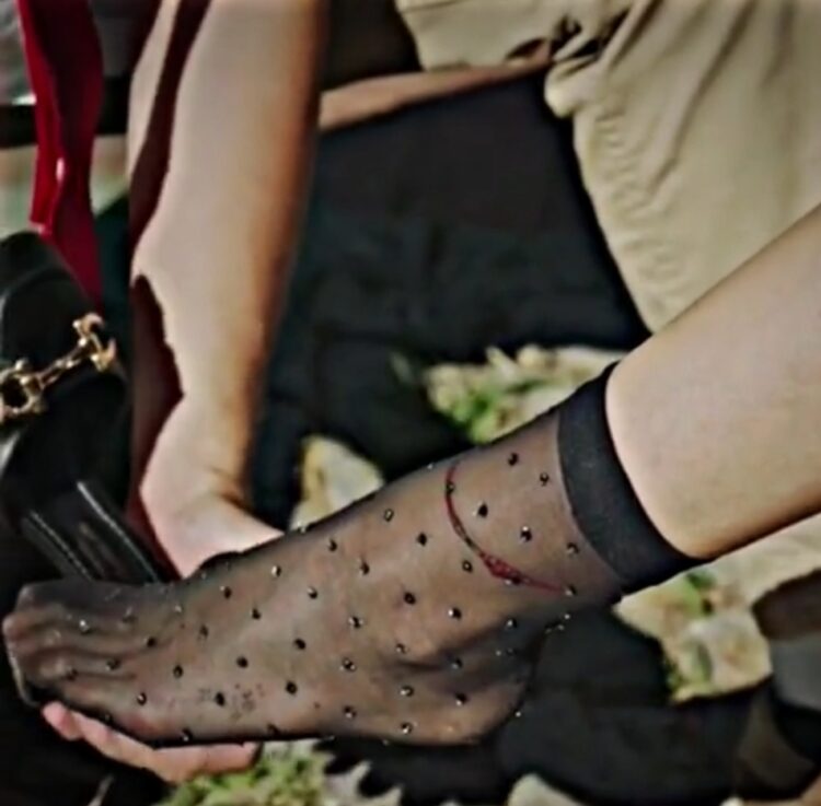 sumeyye aydogan feet 1