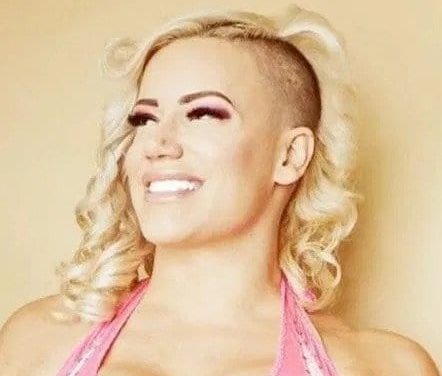 taya valkyrie feet 2