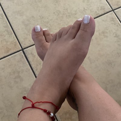 this esme feet 1