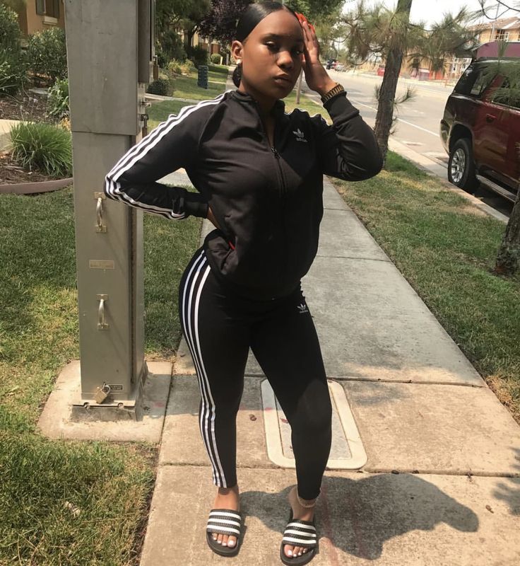 kendalle sands feet 1