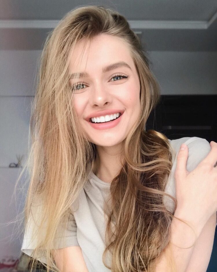 snezhana yanchenko feet 6