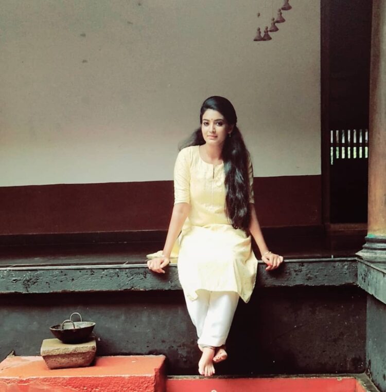 snisha chandran feet 1