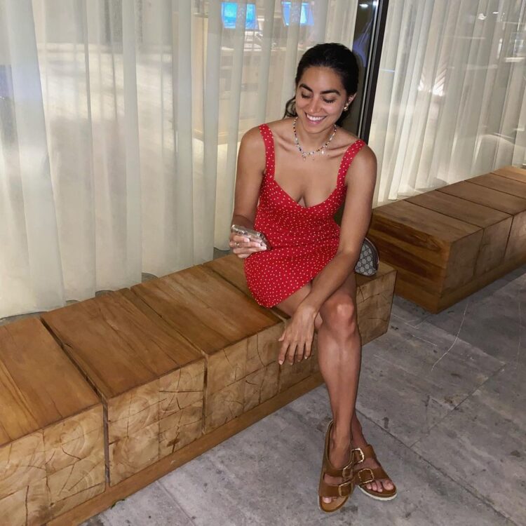 sofia barclay feet 1