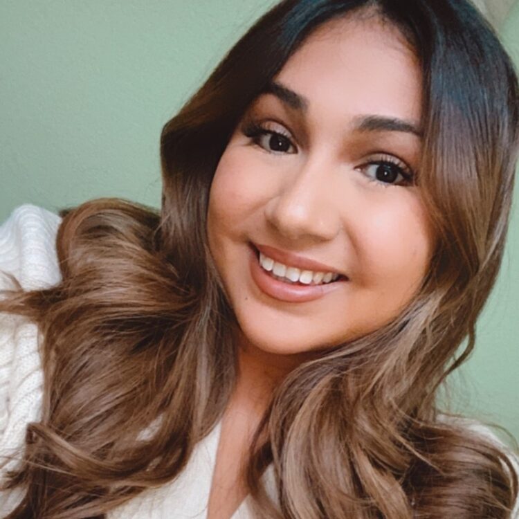 sofia cardenas feet 2