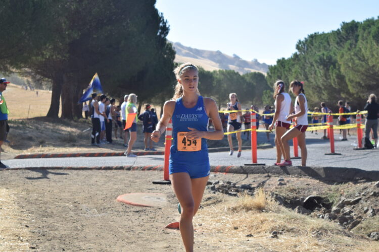 sofia castiglioni feet 3 scaled