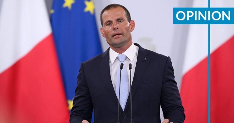 sofia mirabelli feet