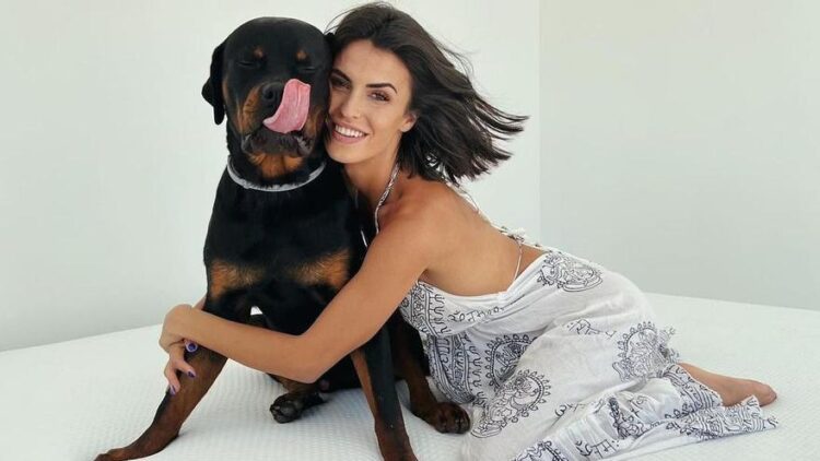 sofia suescun galdeano feet 3