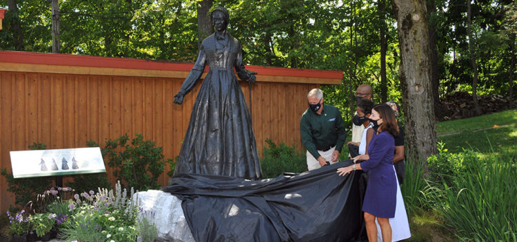 sojourner truth feet 6