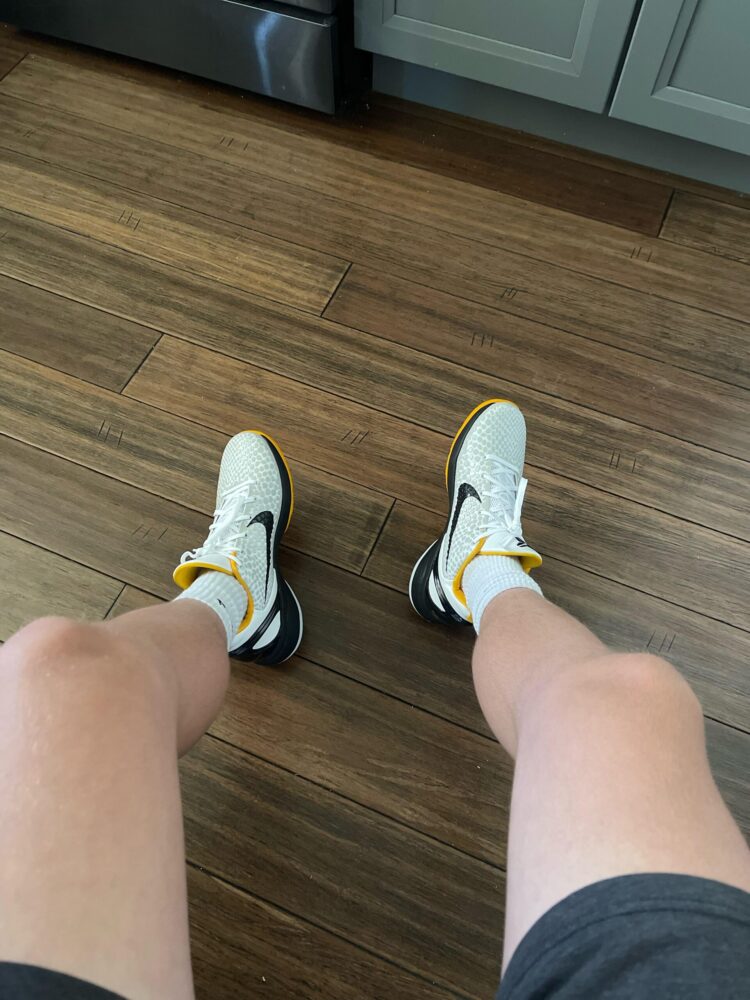 sol lee feet 5 scaled