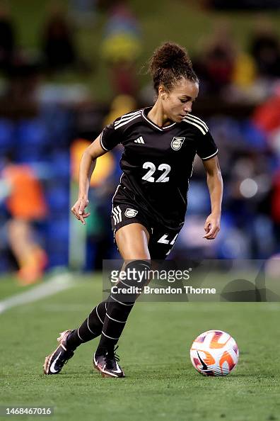 solai washington feet 3