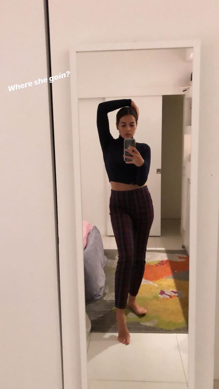 soleil rivera feet 5