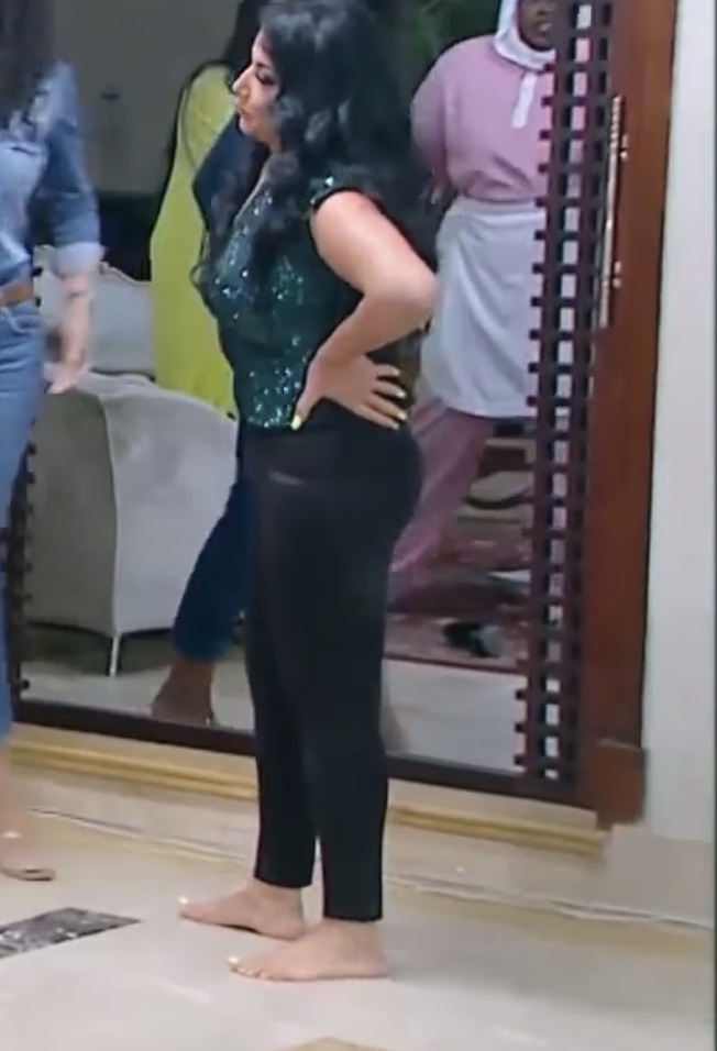 somaya el khashab feet 3