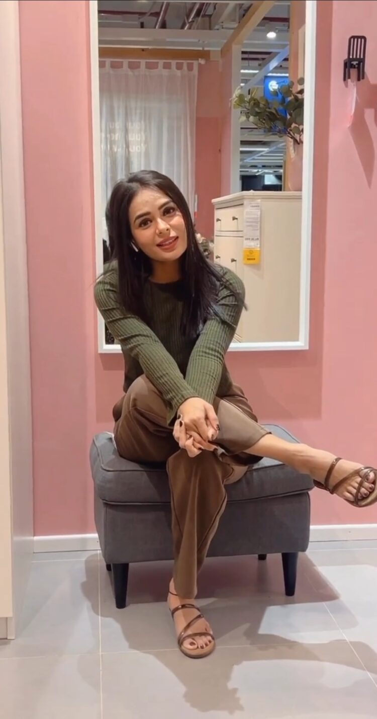 sonal vengurlekar feet 4