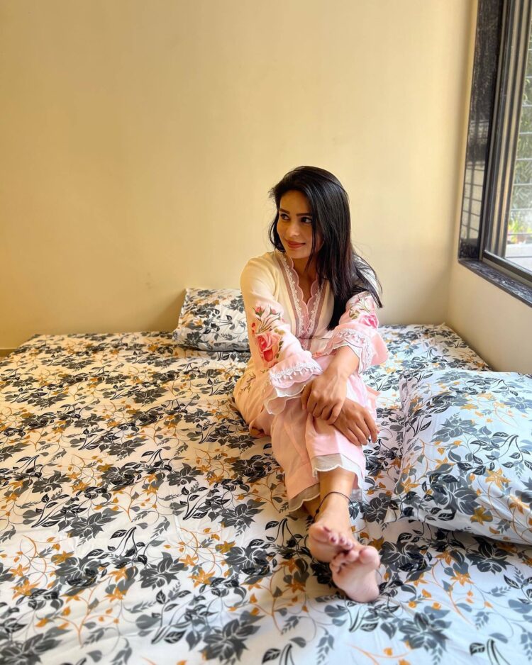 sonal vengurlekar feet 5