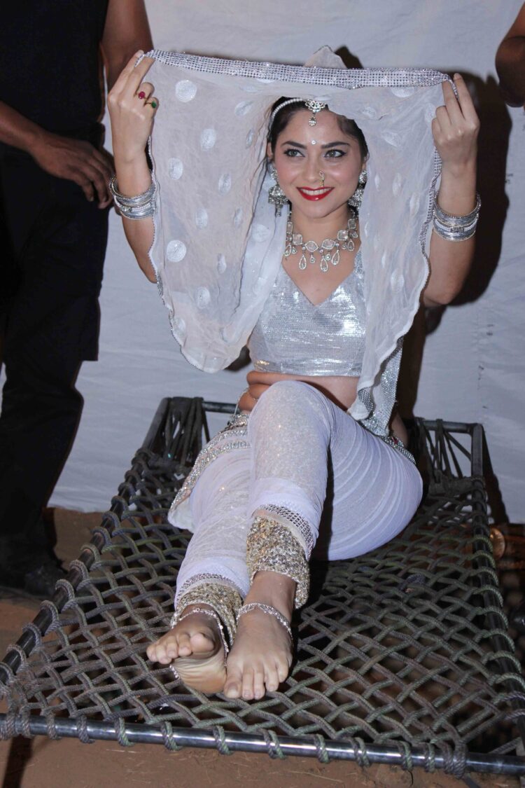 sonali kulkarni feet 3 scaled