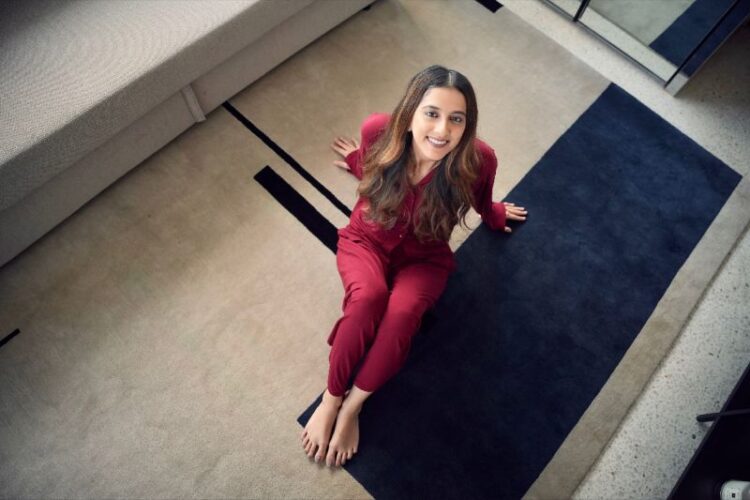 sonali majumdar feet 6