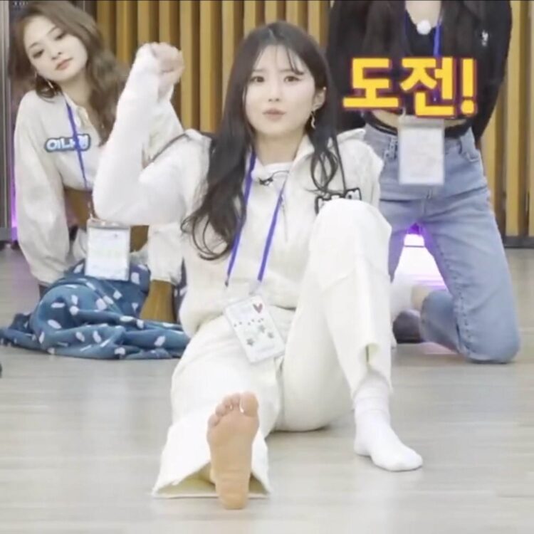 song ha young feet 4