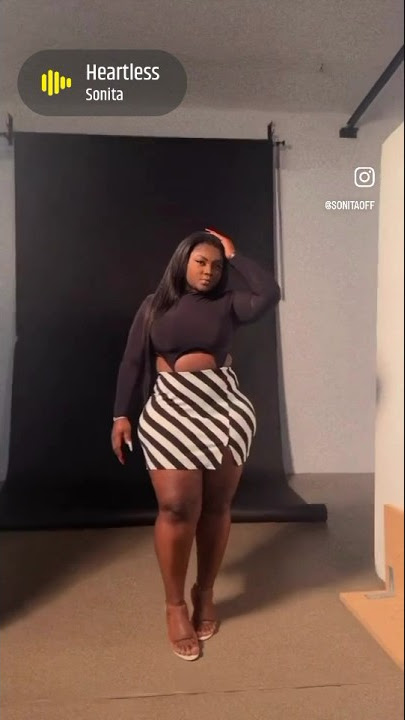 sonita alexander feet 4