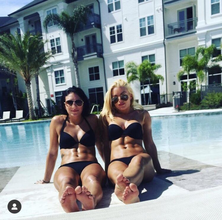 sonya deville feet 5