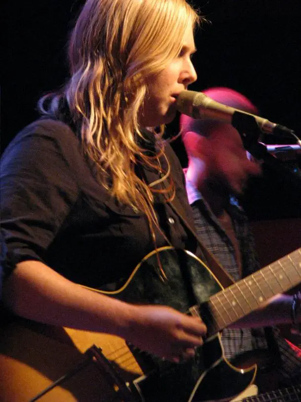 sonya kitchell feet 3