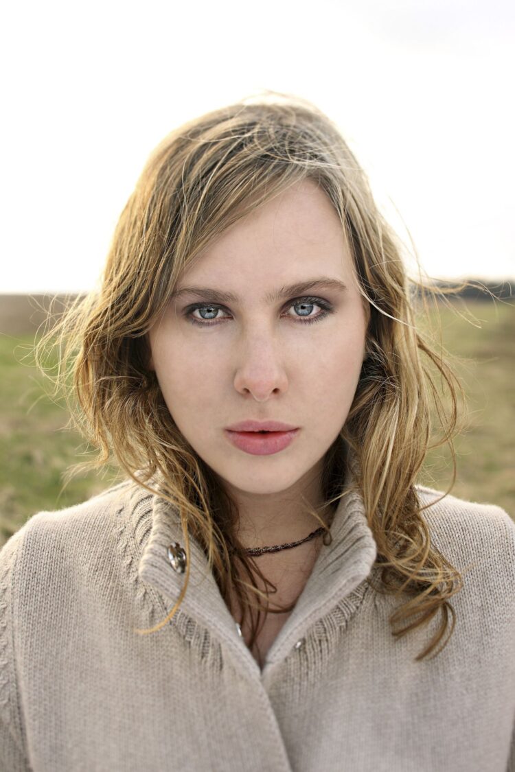 sonya kitchell feet 5