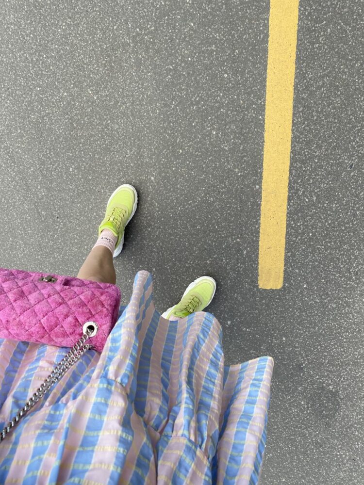 sophi thorsen feet 6