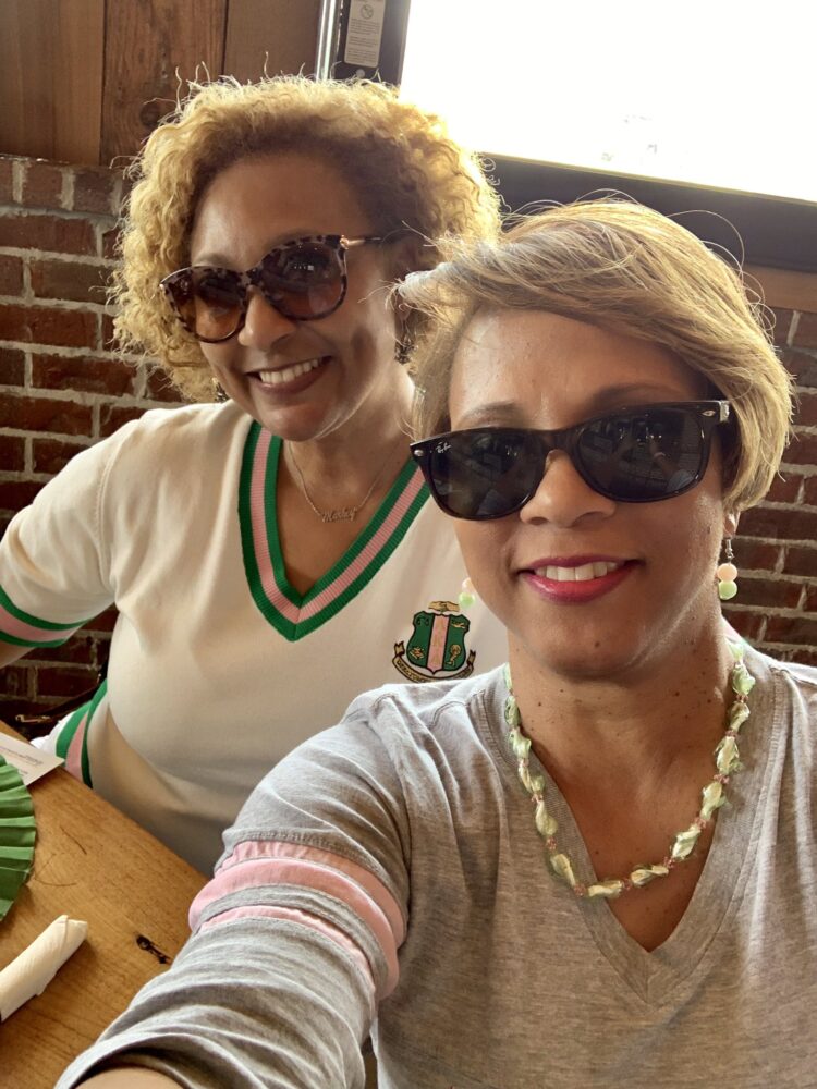 sophia a nelson feet 6