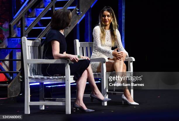 sophia kianni feet 2