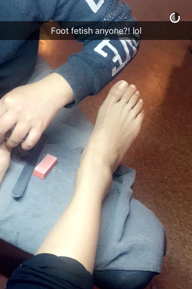 sophia lin feet 2