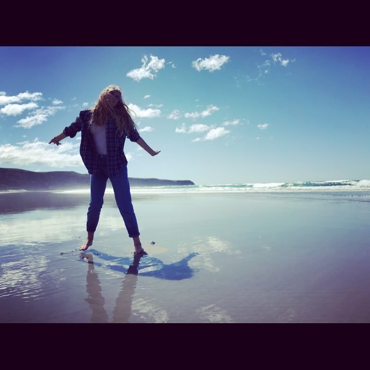 sophia munster feet 3