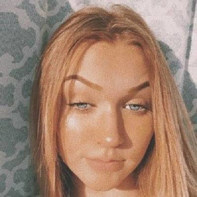 sophia okeefe feet 4