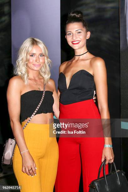 sophia phiaka kirstein feet 5